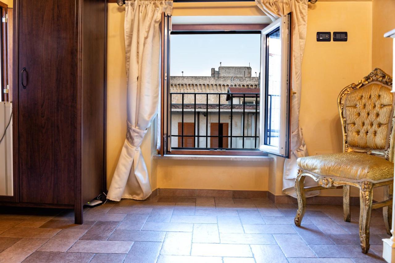 B&B Casa Fusco Fondi Exterior photo